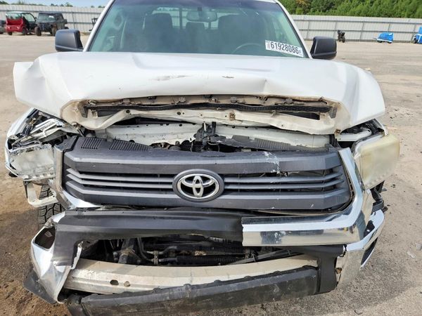 2015 TOYOTA TUNDRA SR5 Grade