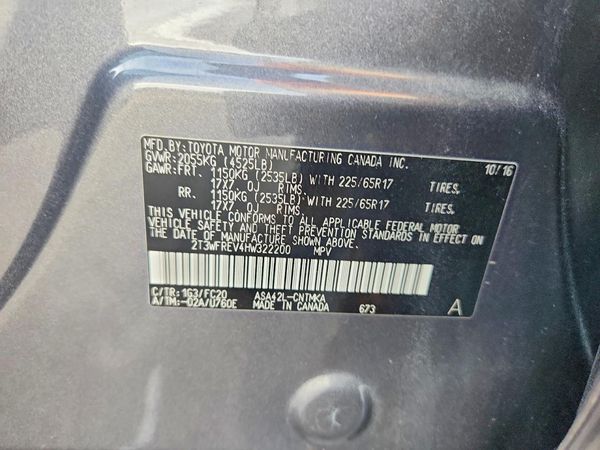 2017 TOYOTA RAV4 XLE