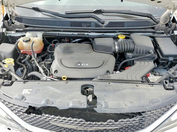 2017 CHRYSLER PACIFICA Touring L