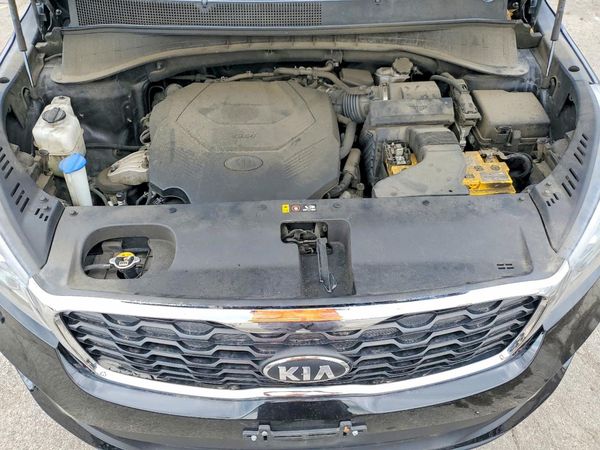 2019 KIA SORENTO L, LX, S
