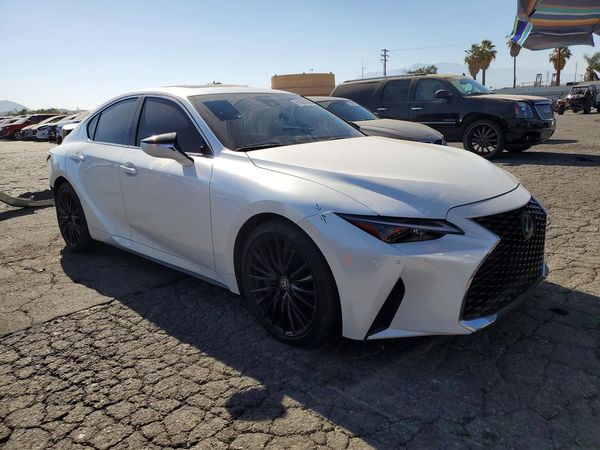 2023 LEXUS IS 300 Premium
