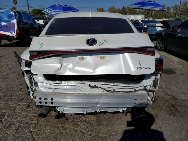 2023 LEXUS IS 300 Premium