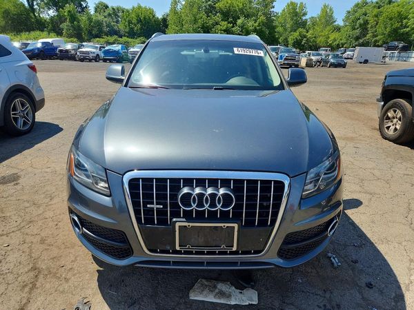 2012 AUDI Q5 Premium Plus