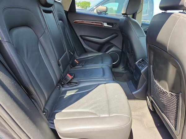 2012 AUDI Q5 Premium Plus