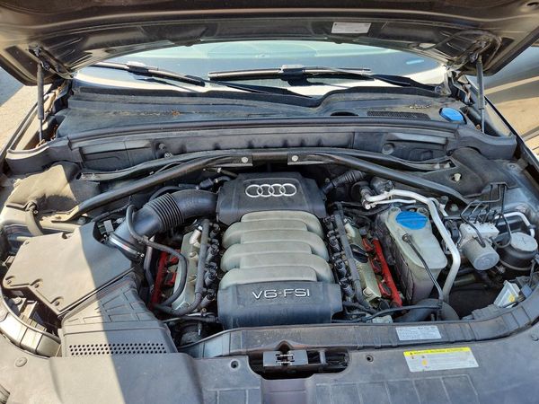 2012 AUDI Q5 Premium Plus