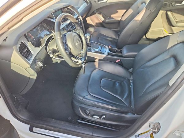 2016 AUDI A4 Premium