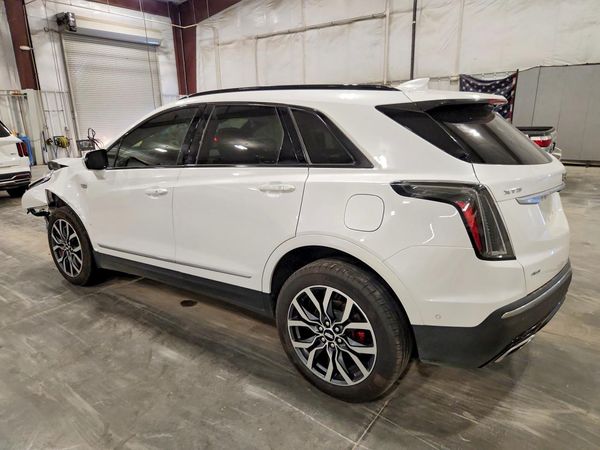 2023 CADILLAC XT5 Sport
