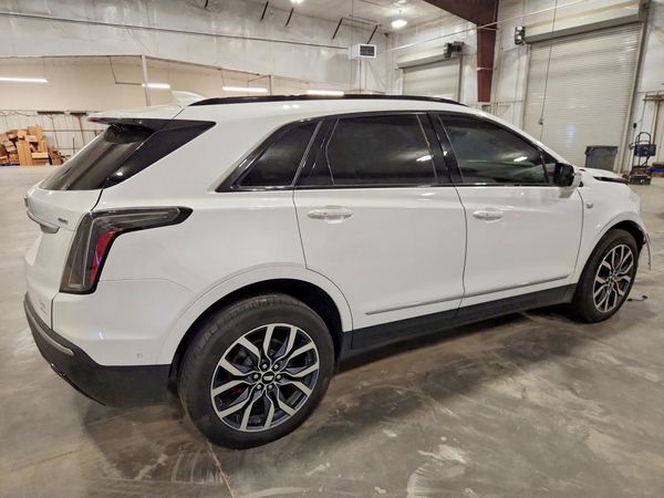 2023 CADILLAC XT5 Sport