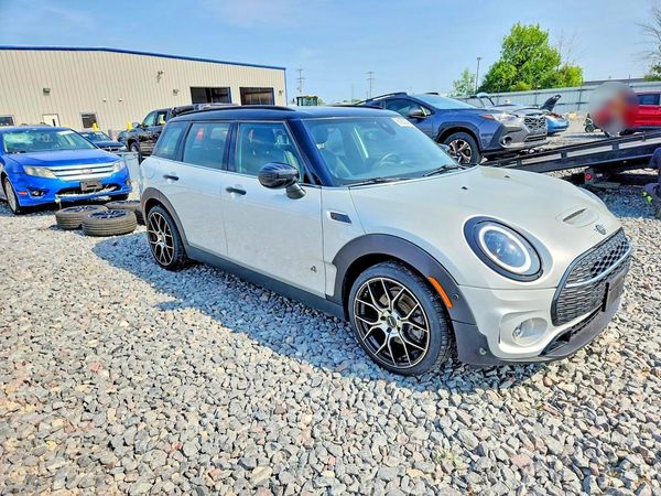 2022 MINI COOPER