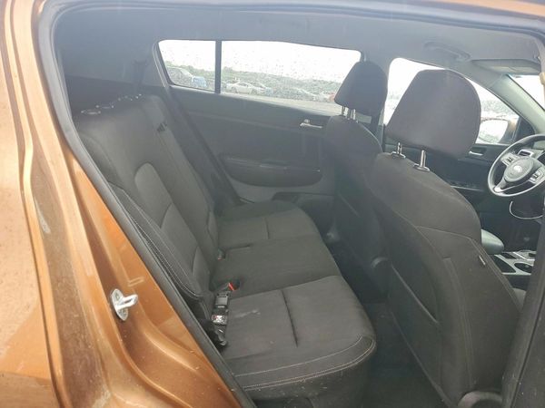 2019 KIA SPORTAGE LX