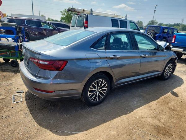 2021 VOLKSWAGEN JETTA