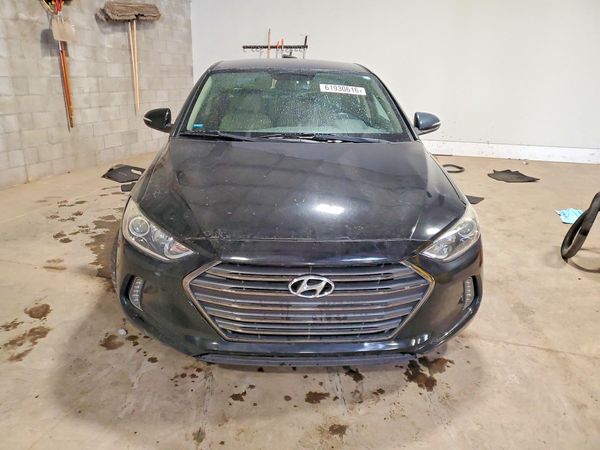 2017 HYUNDAI ELANTRA