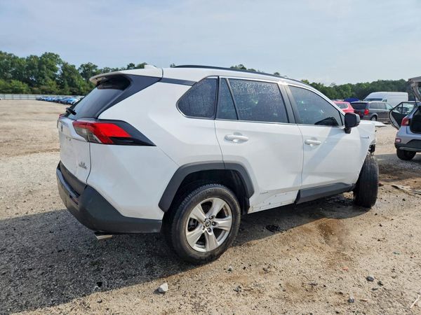 2021 TOYOTA RAV4 LE HV