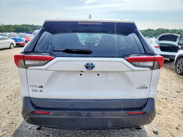 2021 TOYOTA RAV4 LE HV