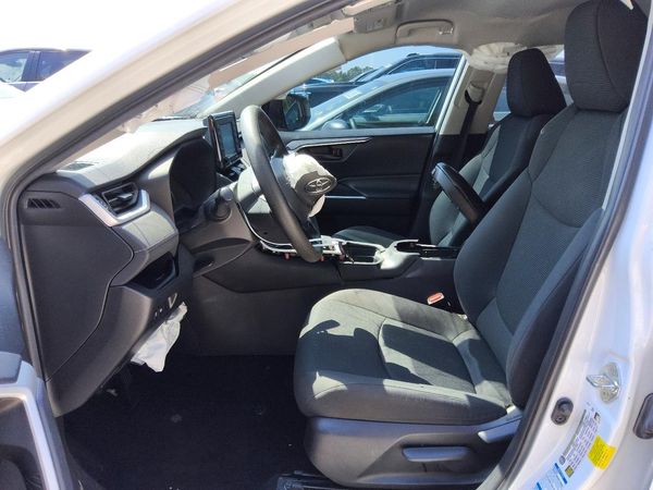 2021 TOYOTA RAV4 LE HV