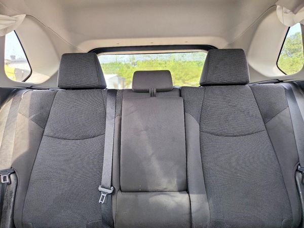 2021 TOYOTA RAV4 LE HV