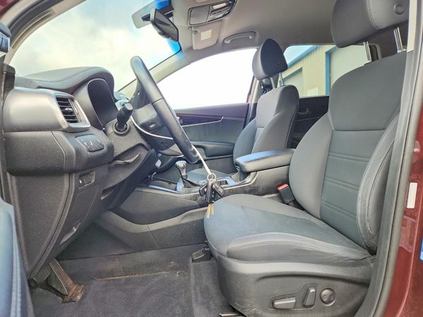 2019 KIA SORENTO L, LX, S