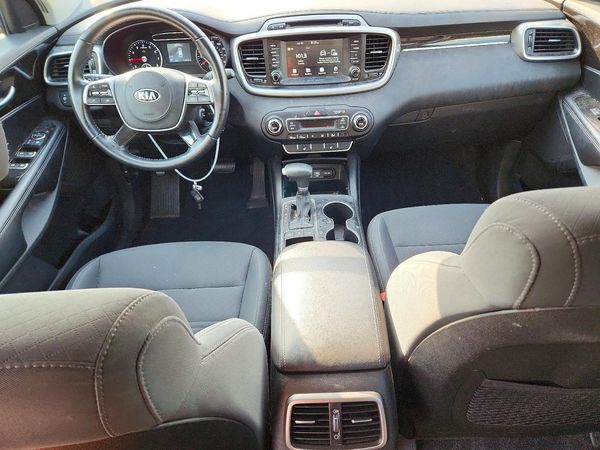 2019 KIA SORENTO L, LX, S