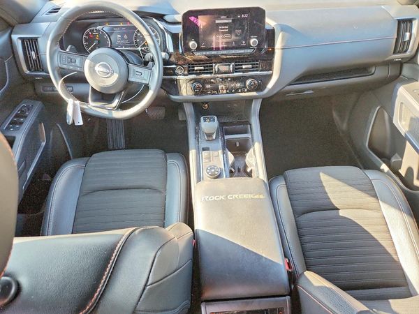 2023 NISSAN PATHFINDER SV