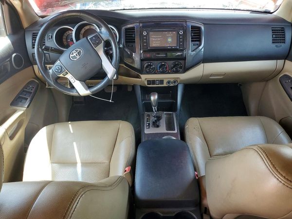2015 TOYOTA TACOMA Delux Grade