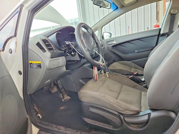 2017 KIA FORTE LX Base
