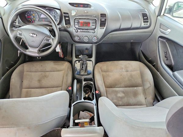2017 KIA FORTE LX Base