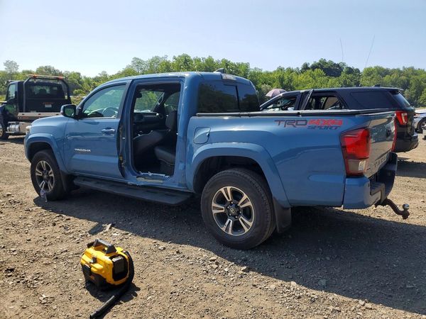 2019 TOYOTA TACOMA SR5