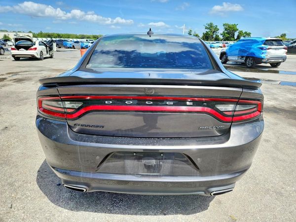 2017 DODGE CHARGER SXT