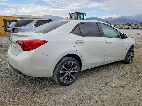 2017 TOYOTA COROLLA