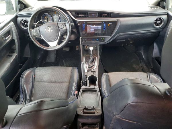 2017 TOYOTA COROLLA