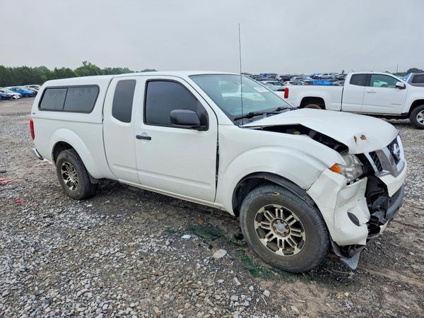 2019 NISSAN FRONTIER