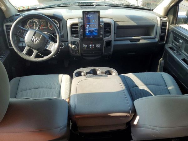 2014 RAM 1500 ST