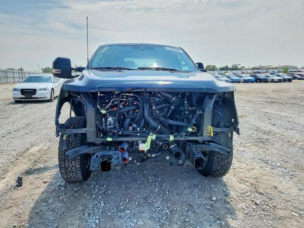 2025 FORD F150 XLT