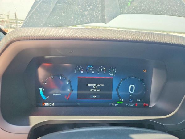 2025 FORD F150 XLT
