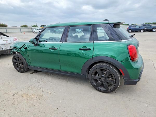 2024 MINI COOPER