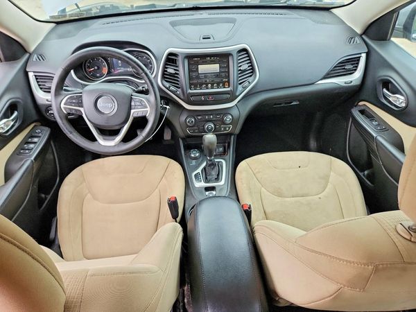 2015 JEEP CHEROKEE LATITUDE 4X4