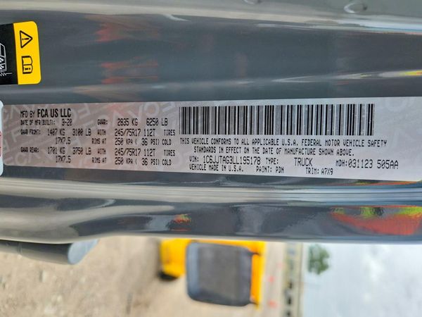 2020 JEEP GLADIATOR SPORT 4X4