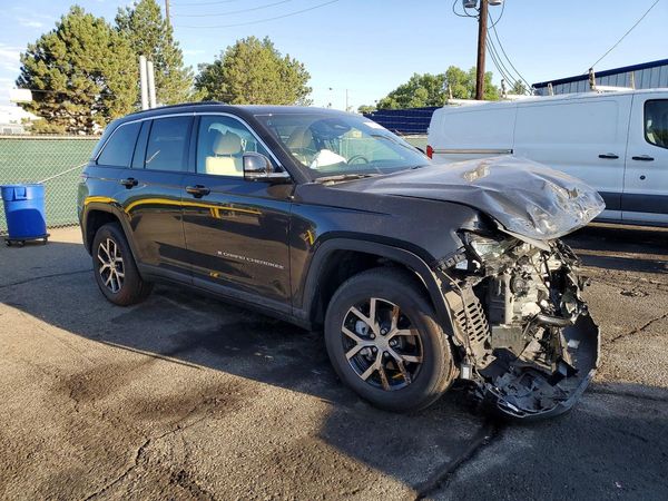 2024 JEEP GRAND CHEROKEE