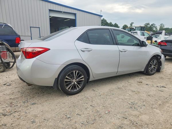 2017 TOYOTA COROLLA