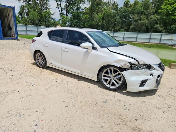 2015 LEXUS CT 200h