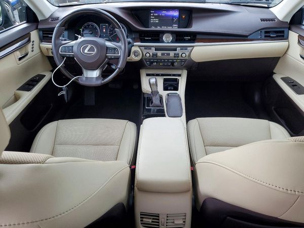 2018 LEXUS ES 350