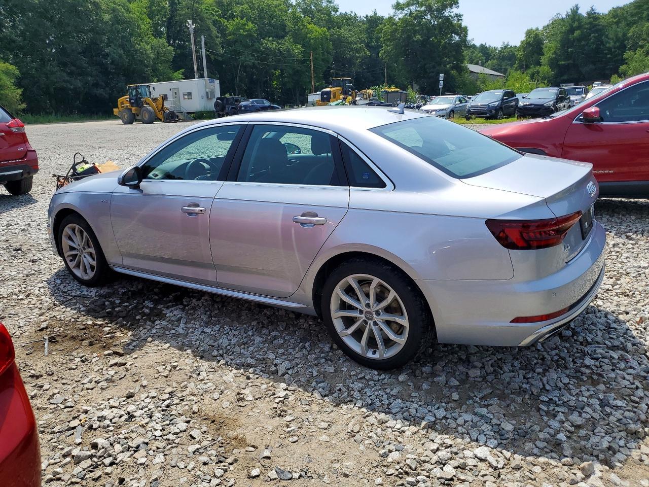 2019 AUDI A4 quattro Premium Plus