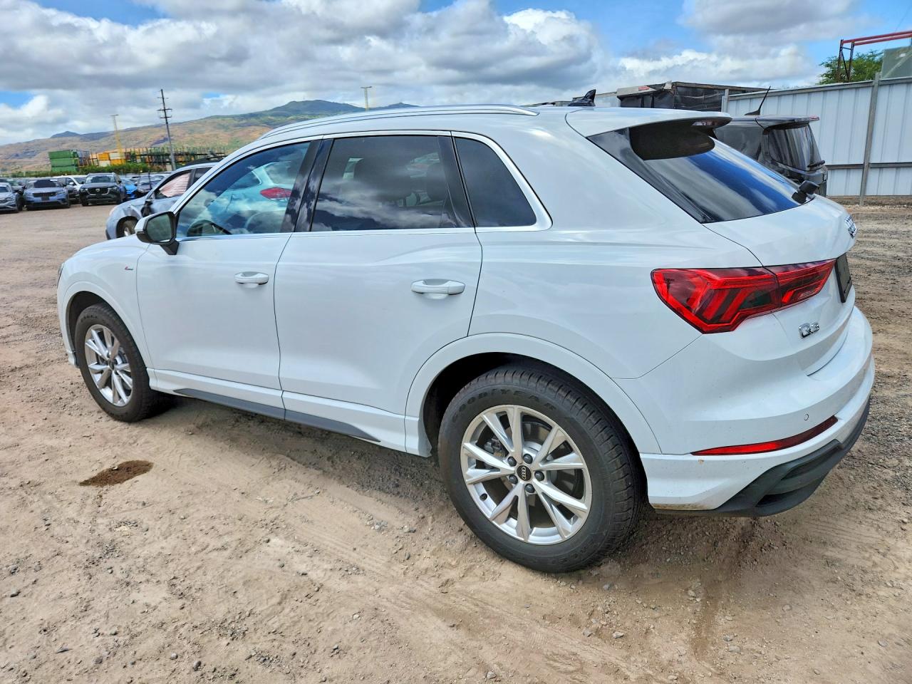 2024 AUDI Q3