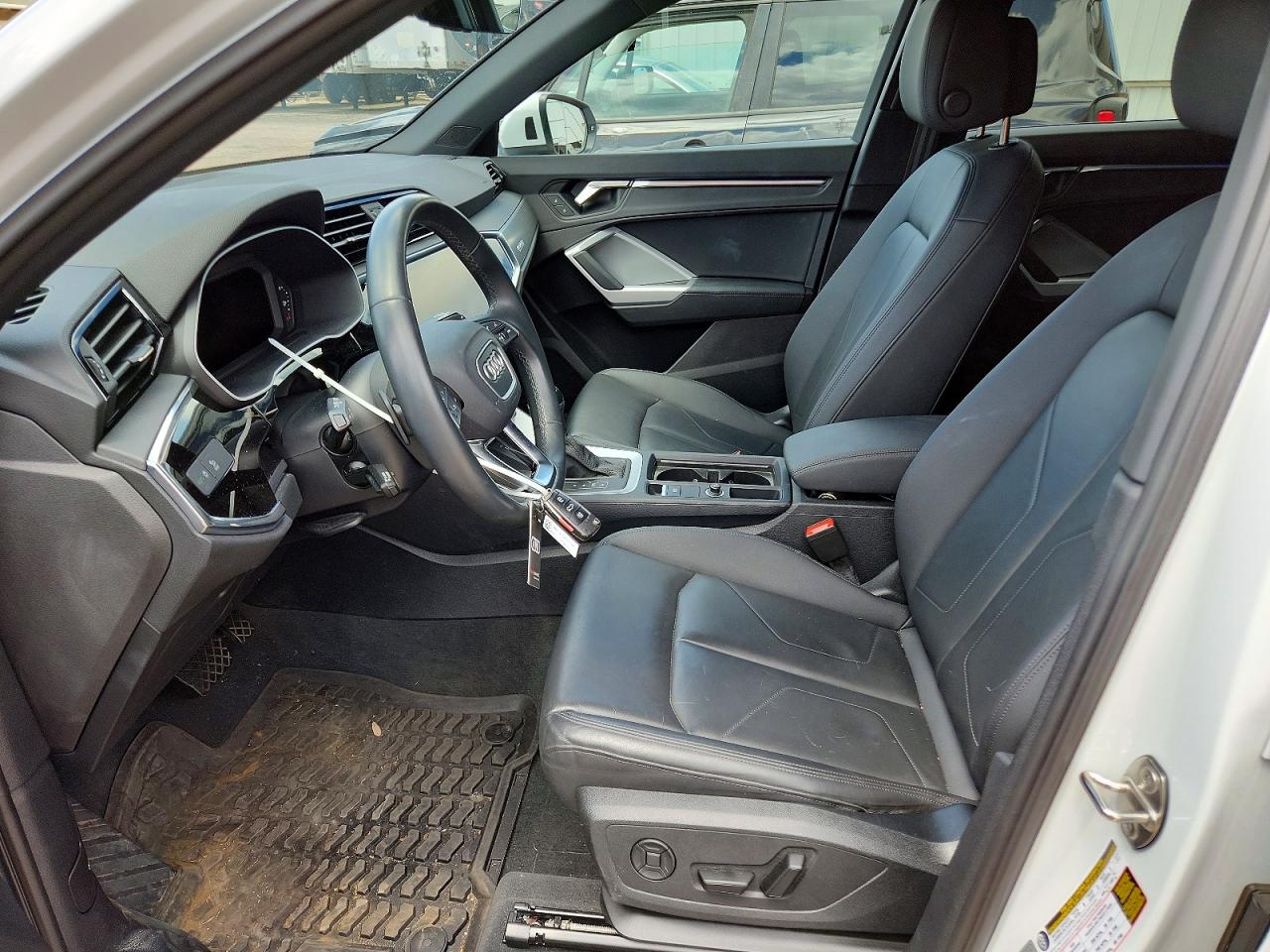 2024 AUDI Q3