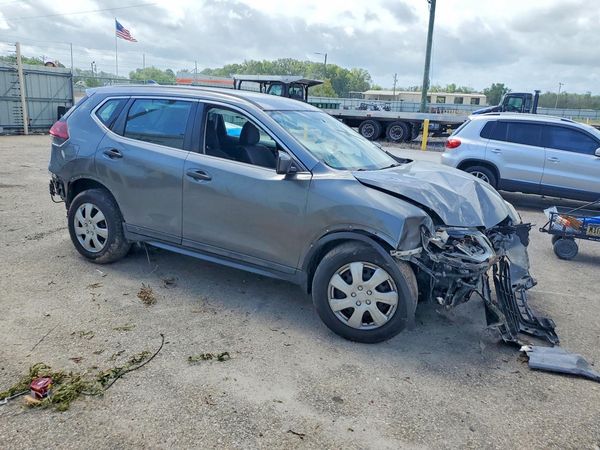 2018 NISSAN ROGUE — Passenger 3/4
