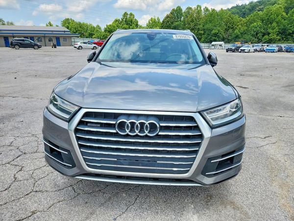 2017 AUDI Q7 quattro Premium Plus