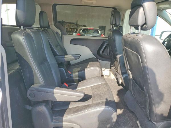 2018 DODGE GRAND CARAVAN Crew