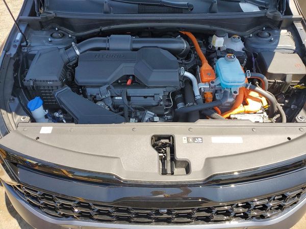2025 KIA SPORTAGE X-Line Prestige