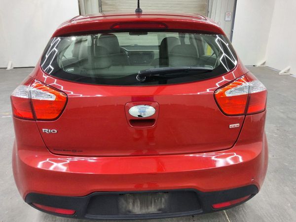 2014 KIA RIO 1.6 AT LX STD/Power — DIRR