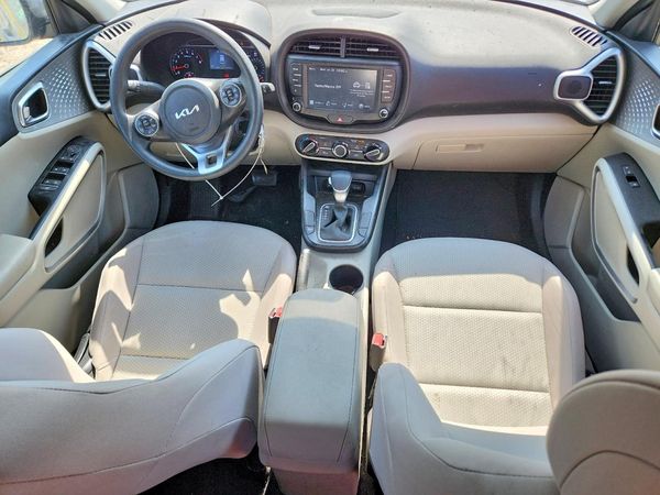2022 KIA SOUL